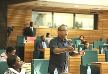 Hon Aden Abdikadir makes a point at the debate. The Assembly rejected the Report of the Committee on Accounts on the EAC Audited Financial Statements for the Year ended 30th June 2017.