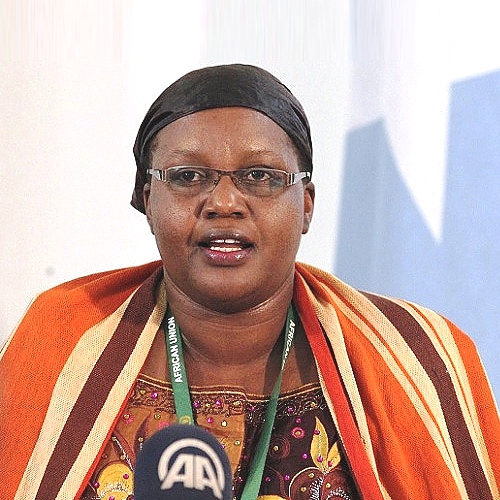 Mutende, Lydia Wanyoto