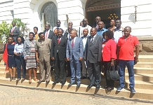H.E Mike Sonko,Nairobi Governor posing with EALA Members in Nairobi